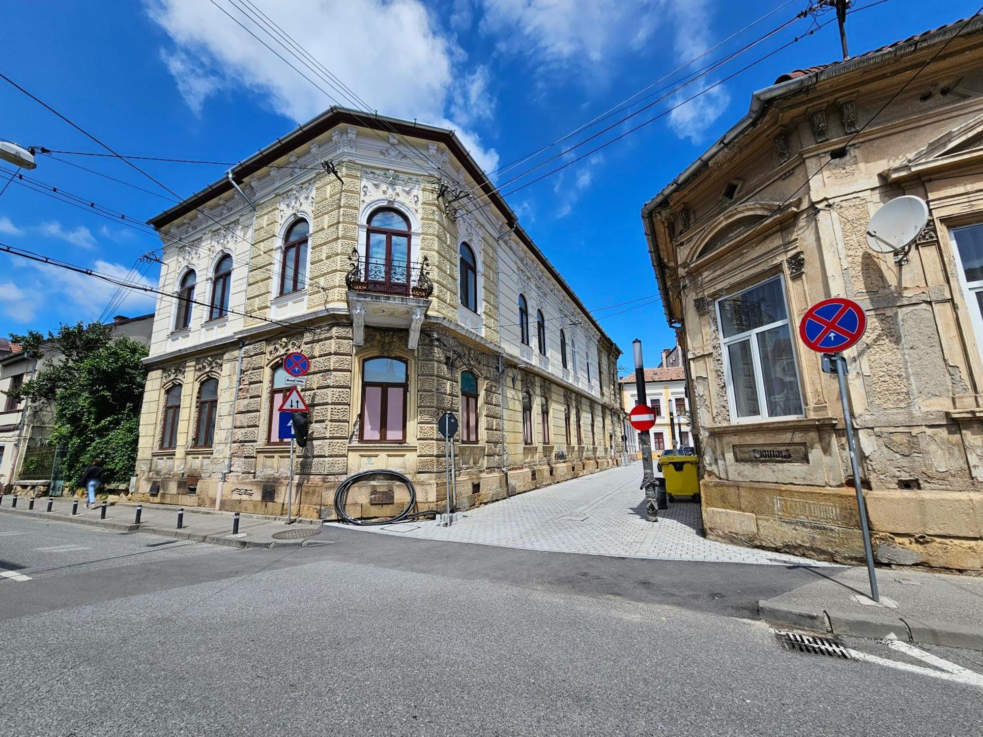 Muzeului Studio Cluj-Napoca Esterno foto